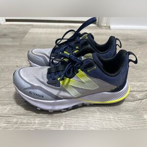New Balance All Terrain Running Shoes - Women's Size 7.5